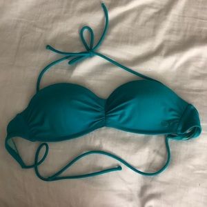 Bikini top / swimsuit top